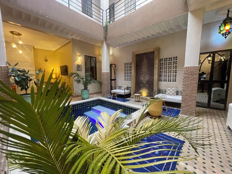Riad Samarine - Oda