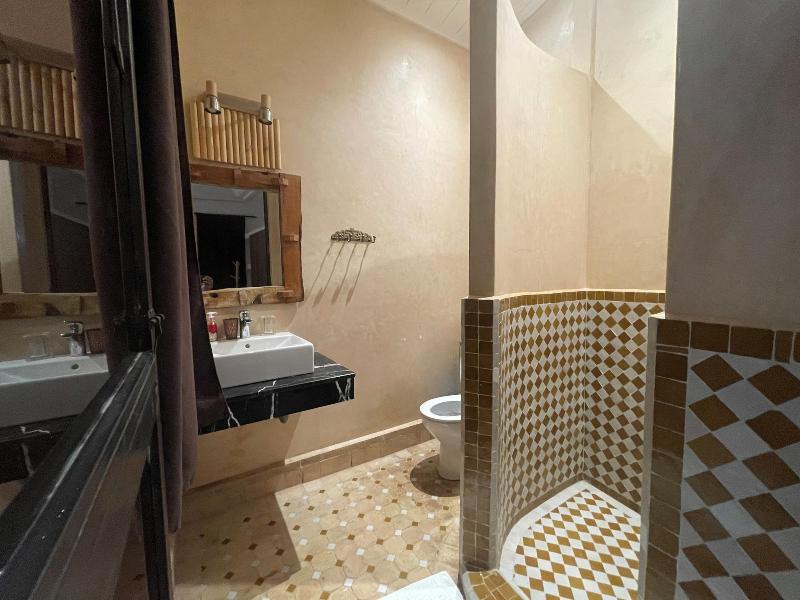 Riad Samarine - Oda