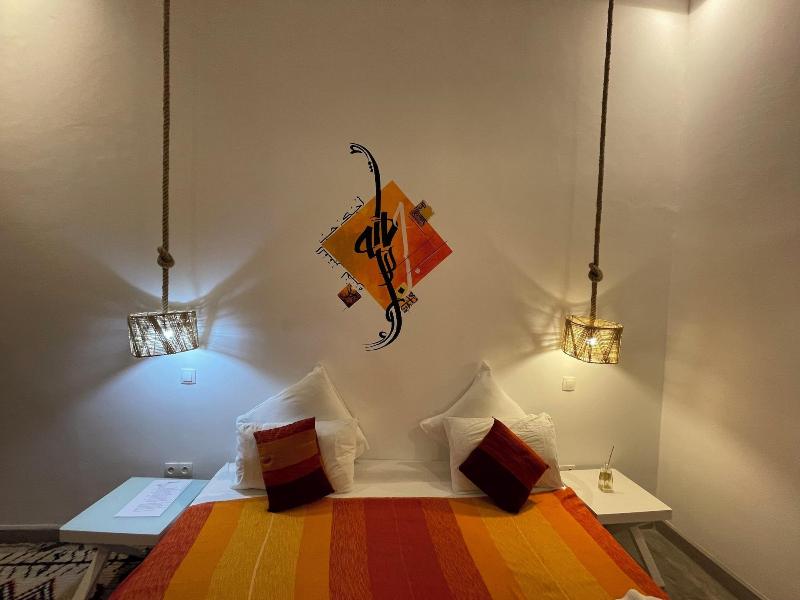 Riad Samarine - Oda