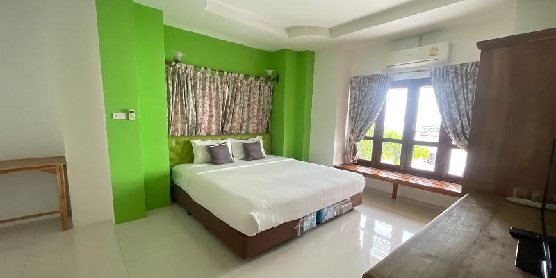 Yellow Tique Hotel By Zuzu - Oda