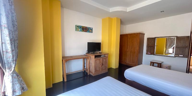 Yellow Tique Hotel By Zuzu - Oda
