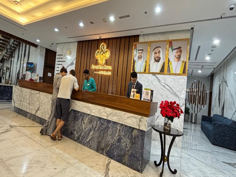 Seven Seas Hotel - Lobi