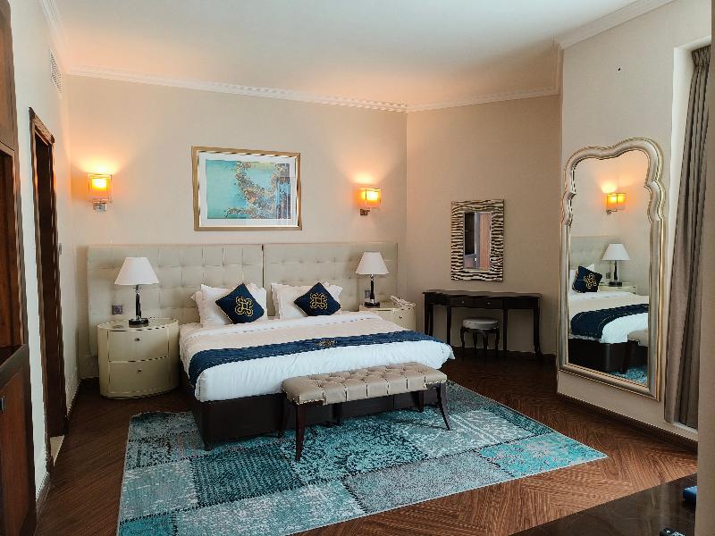 Seven Seas Hotel - Oda