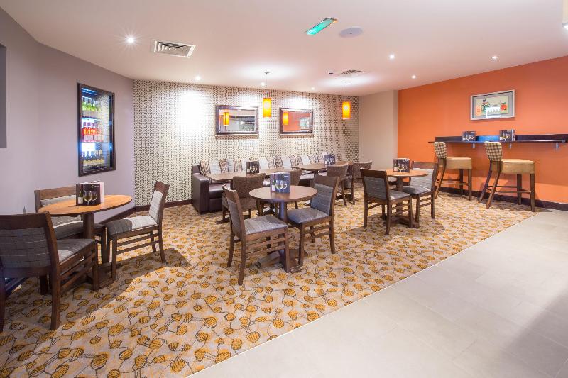 Premier Inn Cambridge East - Newmarket Road - Restoran