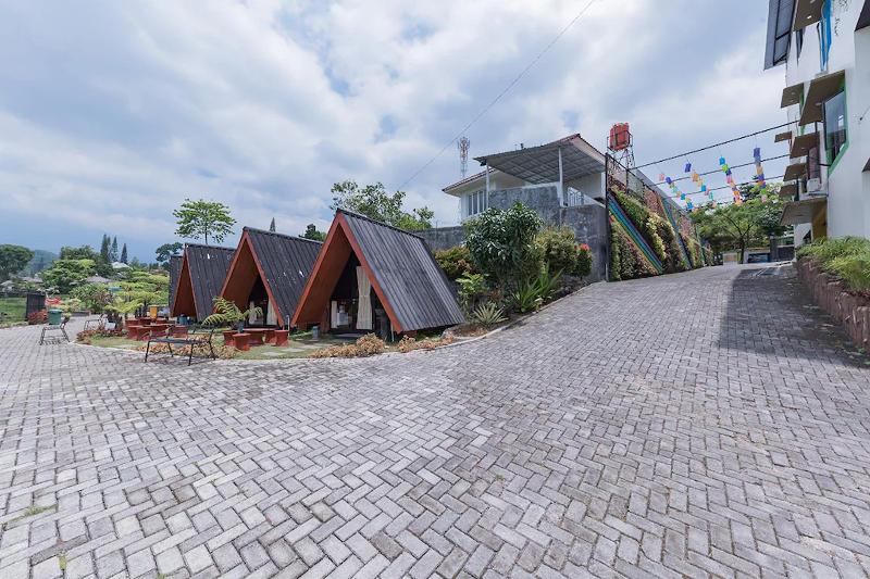 Mamifokobo Hotel & Glamping By Zuzu - Genel