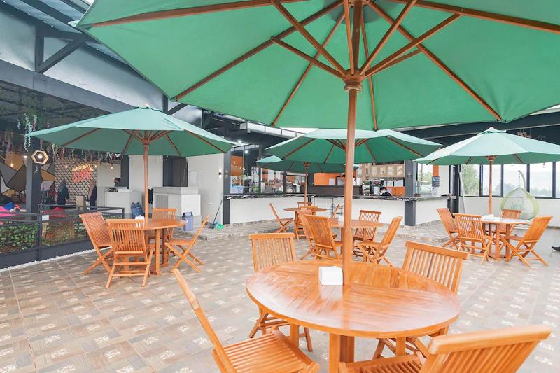 Mamifokobo Hotel & Glamping By Zuzu - Restoran