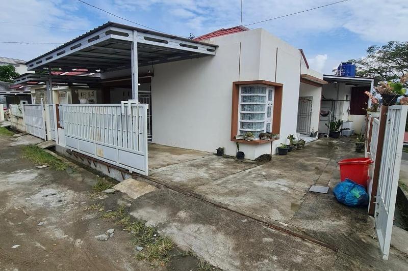 Villa Palacios Syari'ah Bukittinggi By Zuzu - Genel