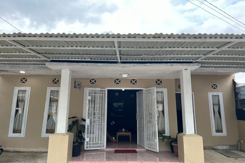 Villa Palacios Syari'ah Bukittinggi By Zuzu - Genel