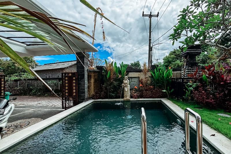 The Wahyu Villa Uluwatu By Zuzu - Havuz