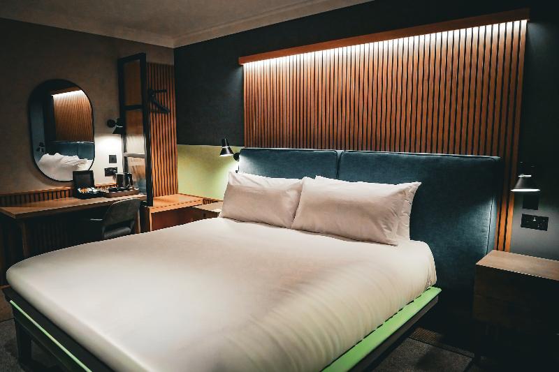 Village Hotel Reading - Oda