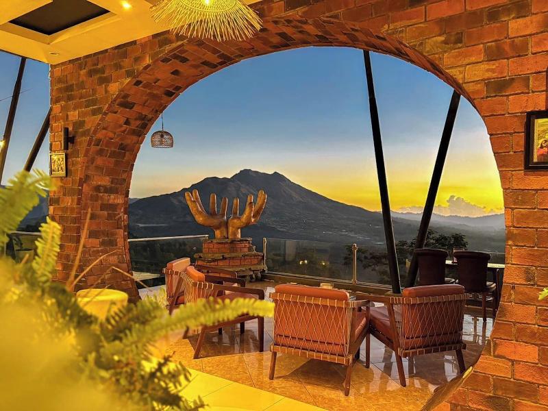 Caldera Hotel & Restaurant By Zuzu - Restoran