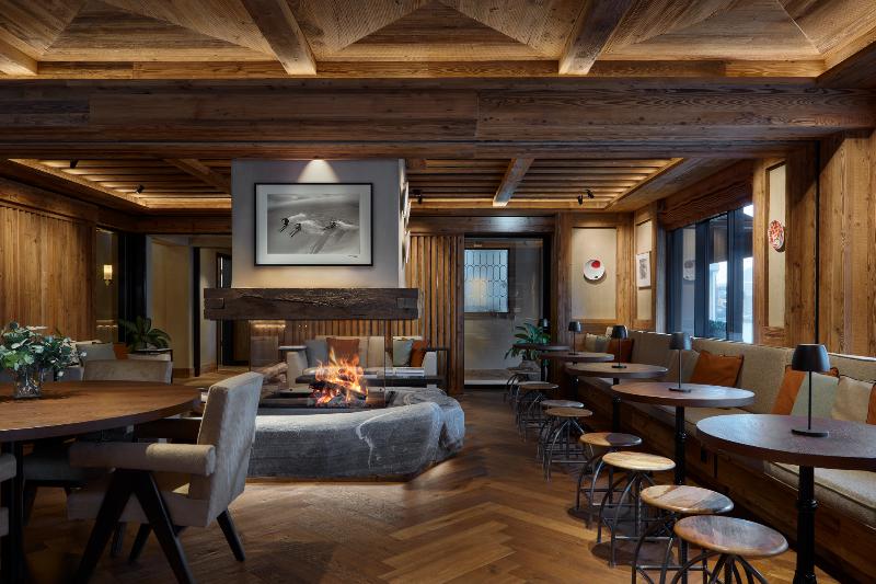 Miiro The Mansard Gstaad - Lobi