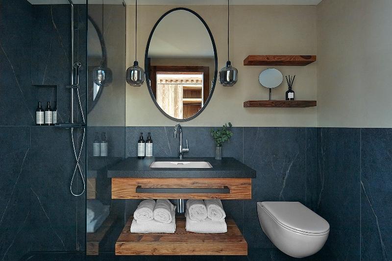 Miiro The Mansard Gstaad - Oda