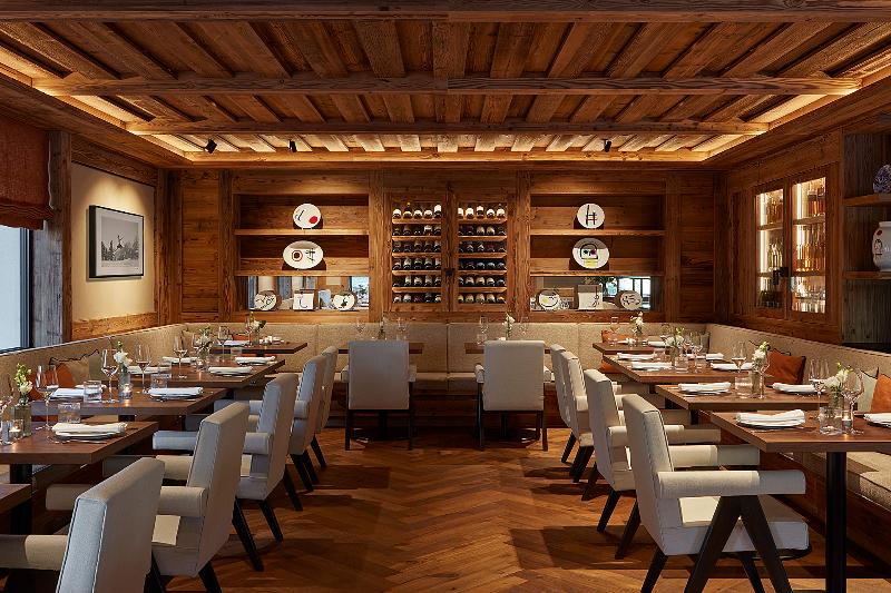 Miiro The Mansard Gstaad - Restoran