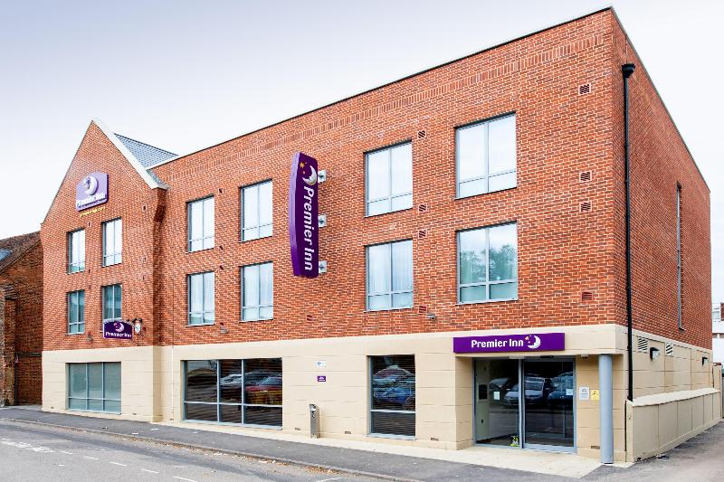 Premier Inn Hitchin Town Centre - Genel