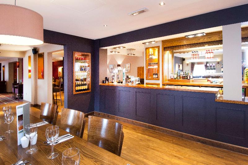 Premier Inn High Wycombe Central - Genel