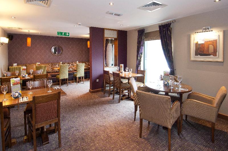 Premier Inn High Wycombe Central - Genel