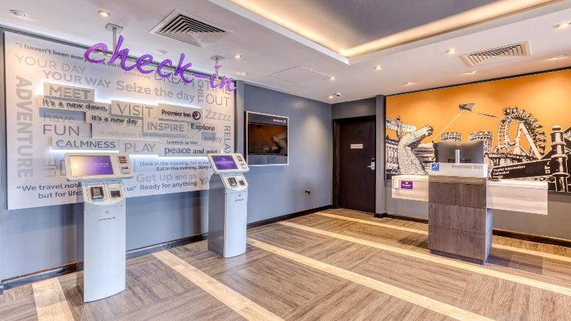 Premier Inn Bristol Parkway - M32 - Lobi