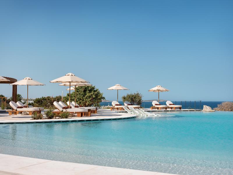Vione Paros - Genel