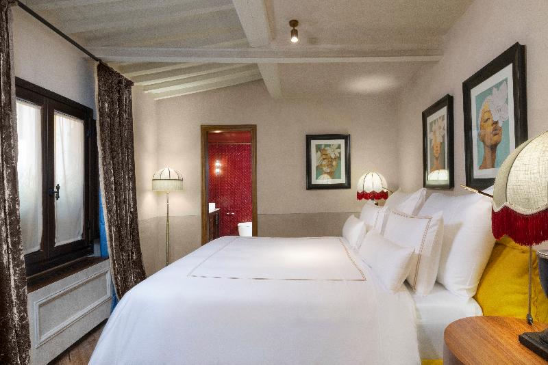 The James Suite Hotel Firenze 1564 - Oda