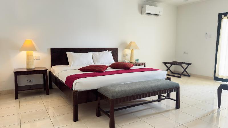 Legong Keraton Beach Hotel - Oda