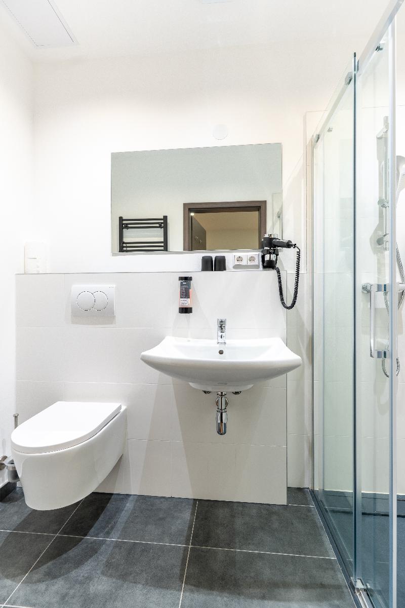 Chérisy Hotel Konstanz - Self Check-in Only - Oda