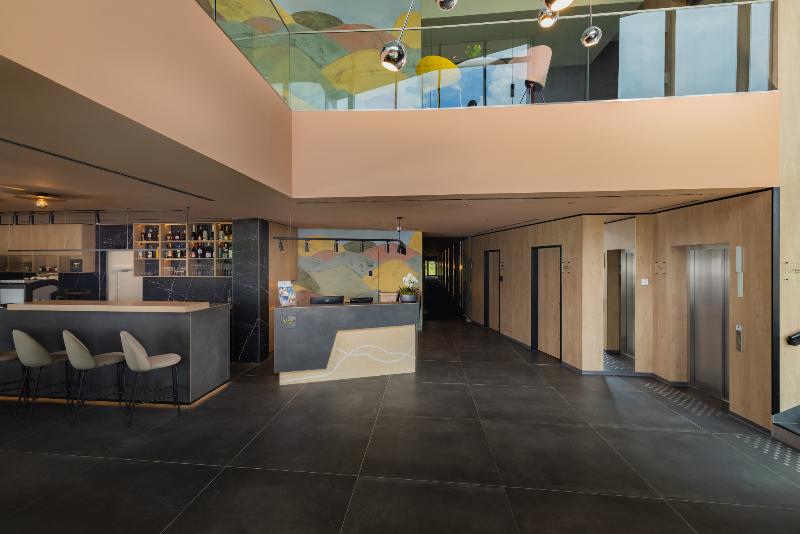Viale Boutique Hotel Villány - Lobi