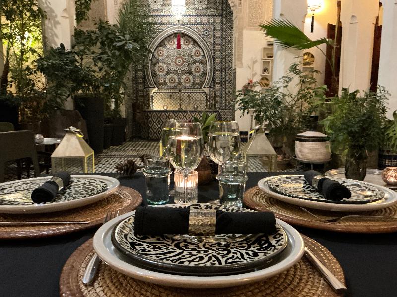 Dar 7 Louyat - Restoran