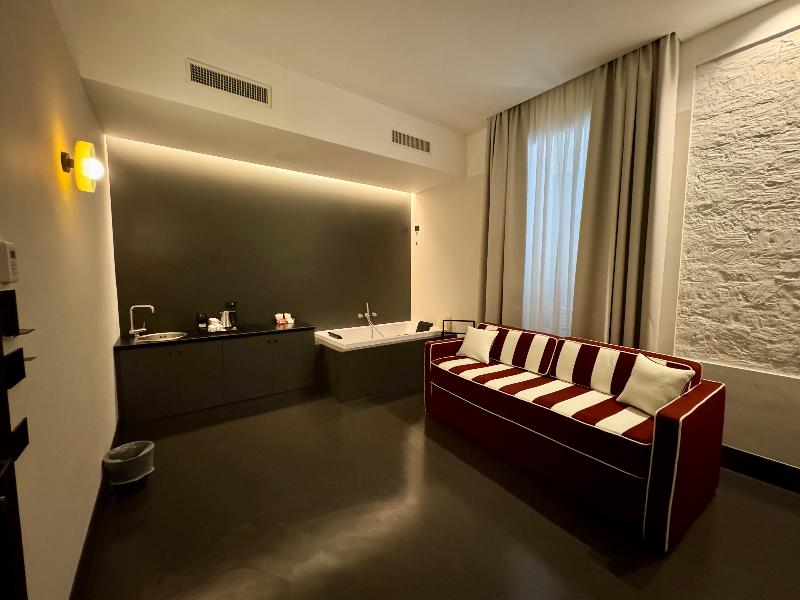 Adaram Suites - Oda