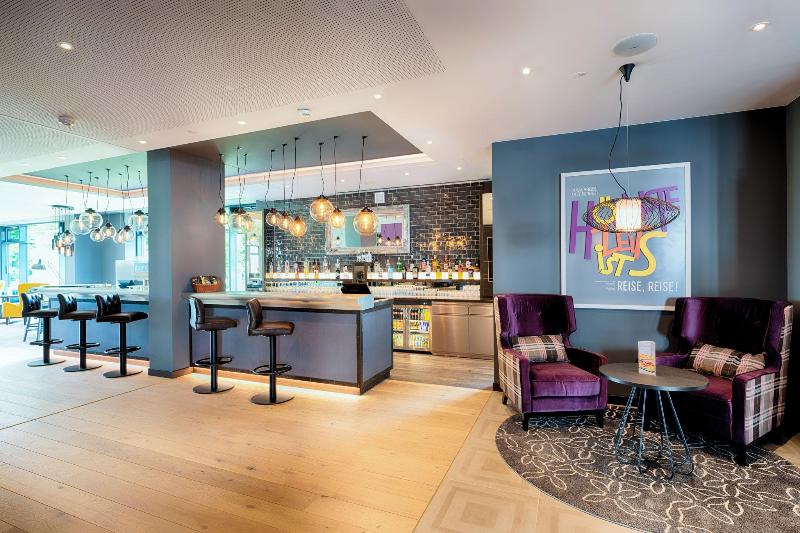 Premier Inn Berlin Airport - Bar