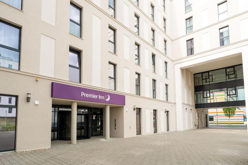 Premier Inn Berlin Airport - Genel