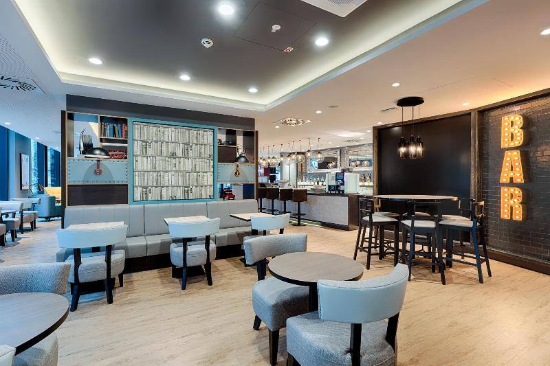 Premier Inn Berlin City Wilmserdorf - Bar