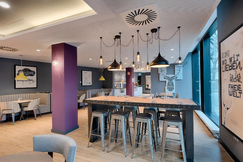 Premier Inn Berlin City Wilmserdorf - Bar