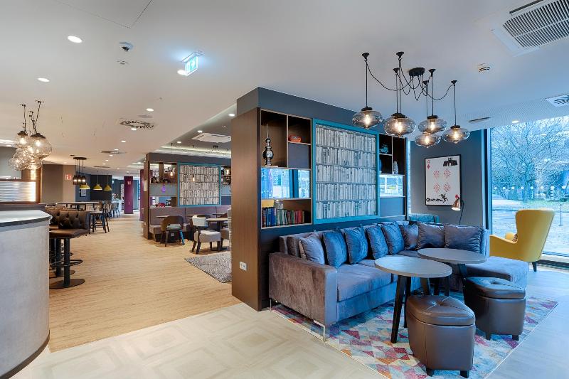 Premier Inn Berlin City Wilmserdorf - Lobi