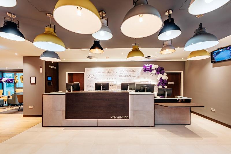 Premier Inn Rosenheim City Lokhöfe - Lobi