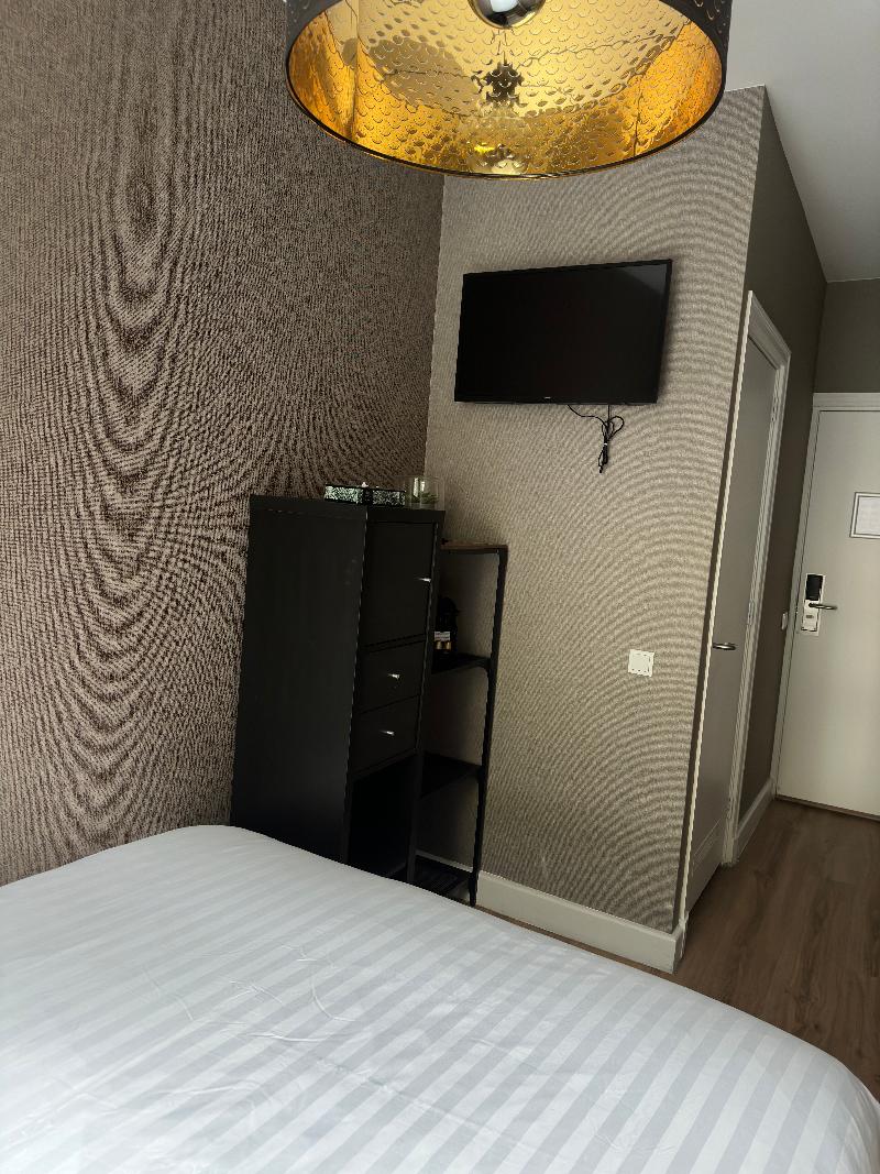 Vondel Garden Hotel - Oda
