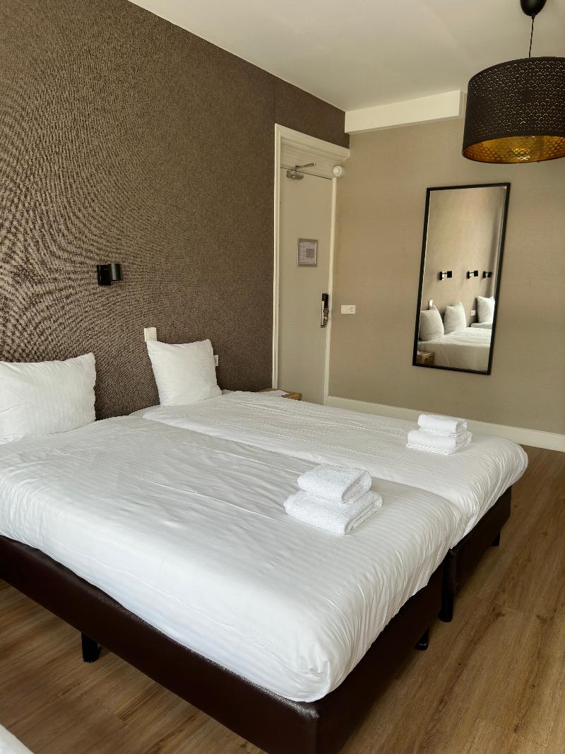 Vondel Garden Hotel - Oda