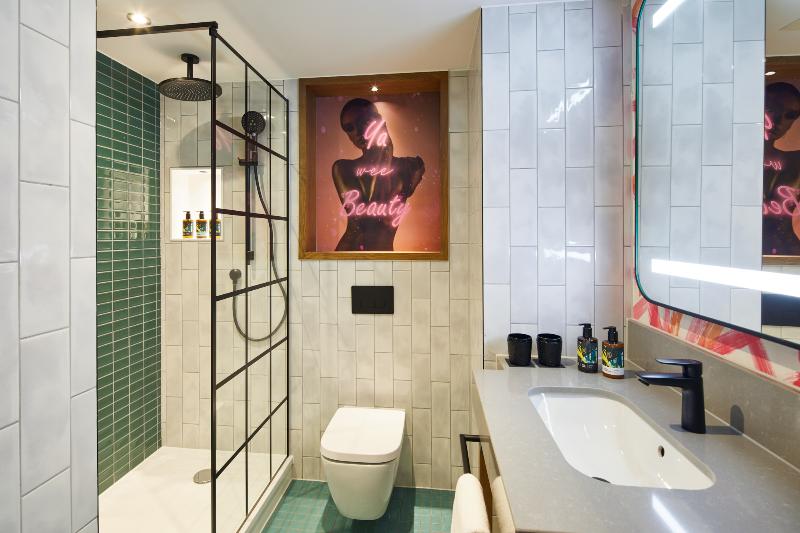 NYX Hotel Edinburgh - Oda