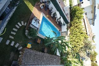 Ruwais Hotel