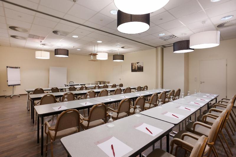 Premier Inn Berlin City Süd - Toplantı
