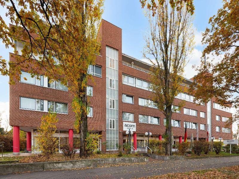 Premier Inn Berlin City Süd - Genel