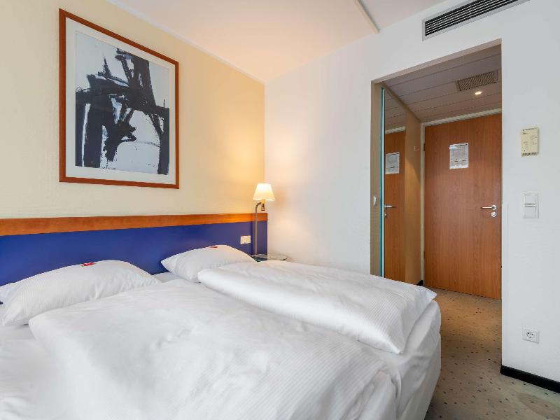 Premier Inn Berlin City Süd - Oda
