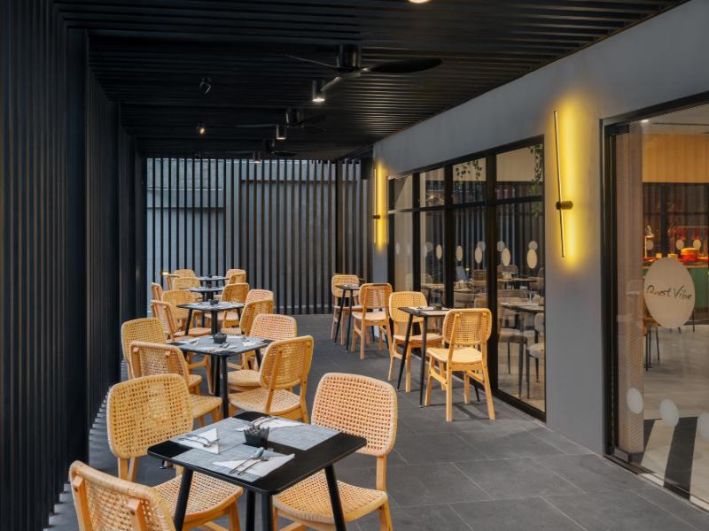 Quest Vibe Dewi Sri Bali - Restoran