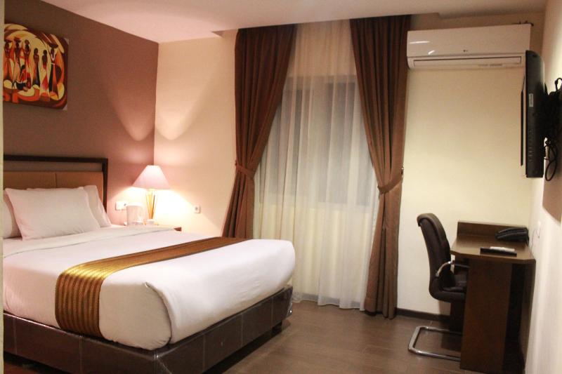 Sulthan Hotel Medan Powered By Archipelago - Oda