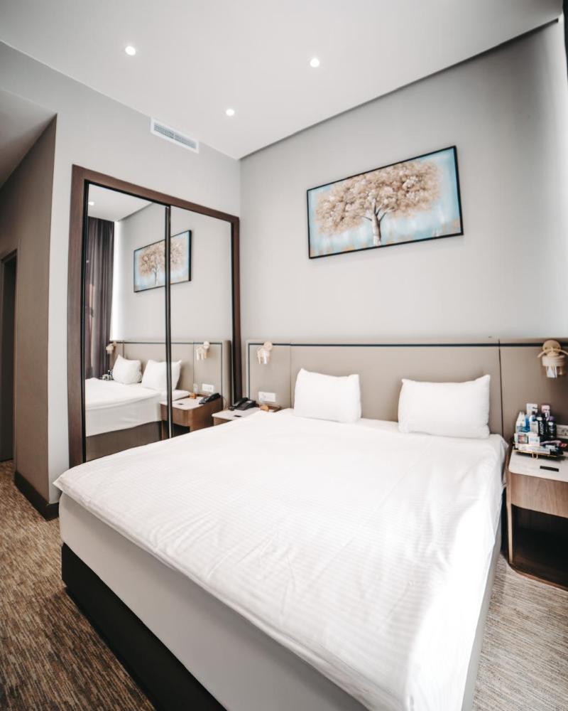 Port Marine Hotel By Hollywood - Oda