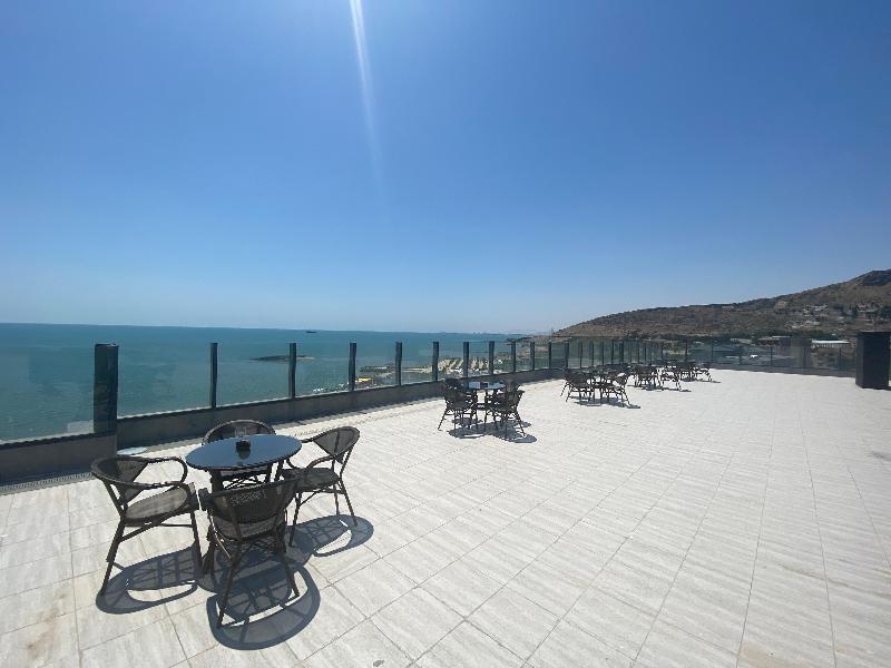 Port Marine Hotel By Hollywood - Teras