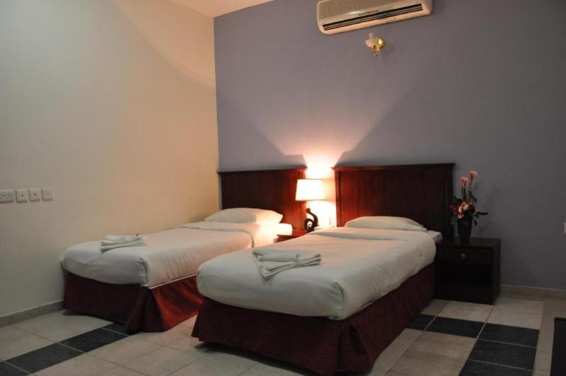 Sahara Hotel Apartments - Genel
