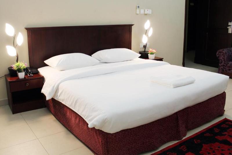 Sahara Hotel Apartments - Genel