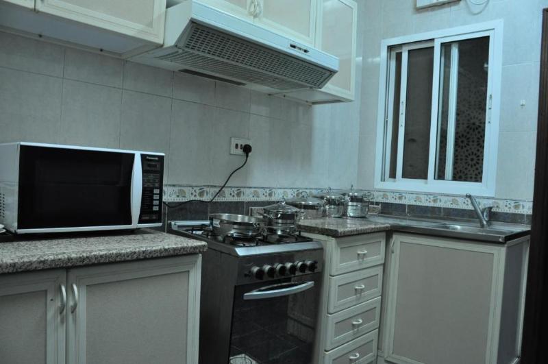 Sahara Hotel Apartments - Oda