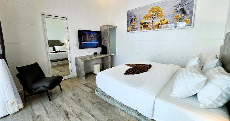 STARLAND Luxury Pool Villa Pattaya Walking Street - Oda